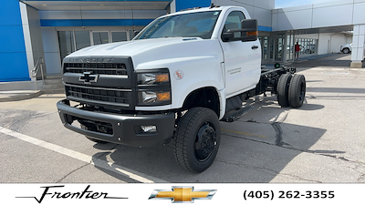 2024 Chevrolet Silverado 5500 Regular Cab DRW 4WD, Cab Chassis for sale #T24286 - photo 1