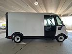 New 2025 Chevrolet BrightDrop 400 Step Van / Walk-in for sale #C5G100323 - photo 5