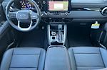 New 2025 Chevrolet Colorado Z71 Crew Cab 4WD Pickup for sale #27351 - photo 11
