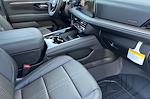 2025 Chevrolet Suburban 4WD SUV for sale #27355 - photo 15