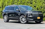 2025 Chevrolet Traverse AWD SUV for sale #27359 - photo 3