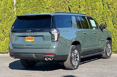 New 2026 Chevrolet Suburban Z71 4WD SUV for sale #27657 - photo 2