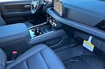 New 2026 Chevrolet Suburban Z71 4WD SUV for sale #27657 - photo 15