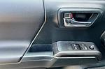 2017 Toyota Tacoma Extra Cab 4x4 Pickup for sale #D02753 - photo 11