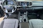 2017 Toyota Tacoma Extra Cab 4x4 Pickup for sale #D02753 - photo 13