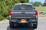 2017 Toyota Tacoma Extra Cab 4x4 Pickup for sale #D02753 - photo 5