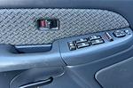 2002 Chevrolet Avalanche Crew Cab RWD Pickup for sale #D02780 - photo 11