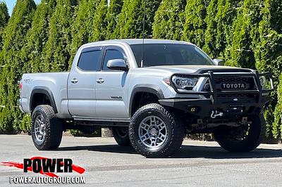 Used 2017 Toyota Tacoma SR5 Double Cab 4x4 Pickup for sale #D02820 - photo 1