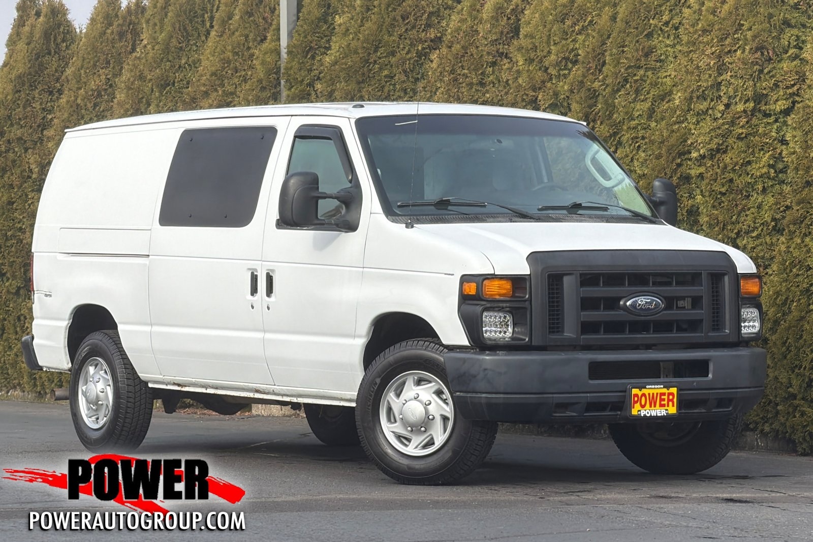 Used 2013 Ford E-350 - photo 1