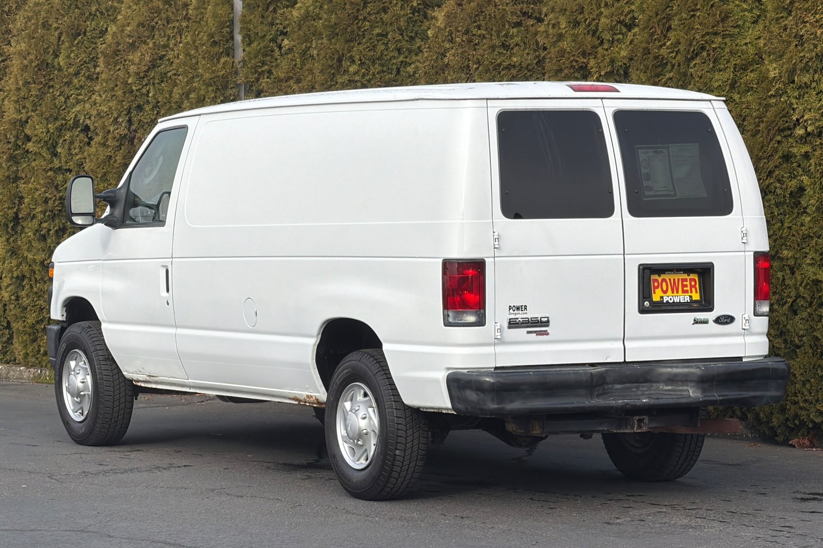 Used 2013 Ford E-350 - photo 7