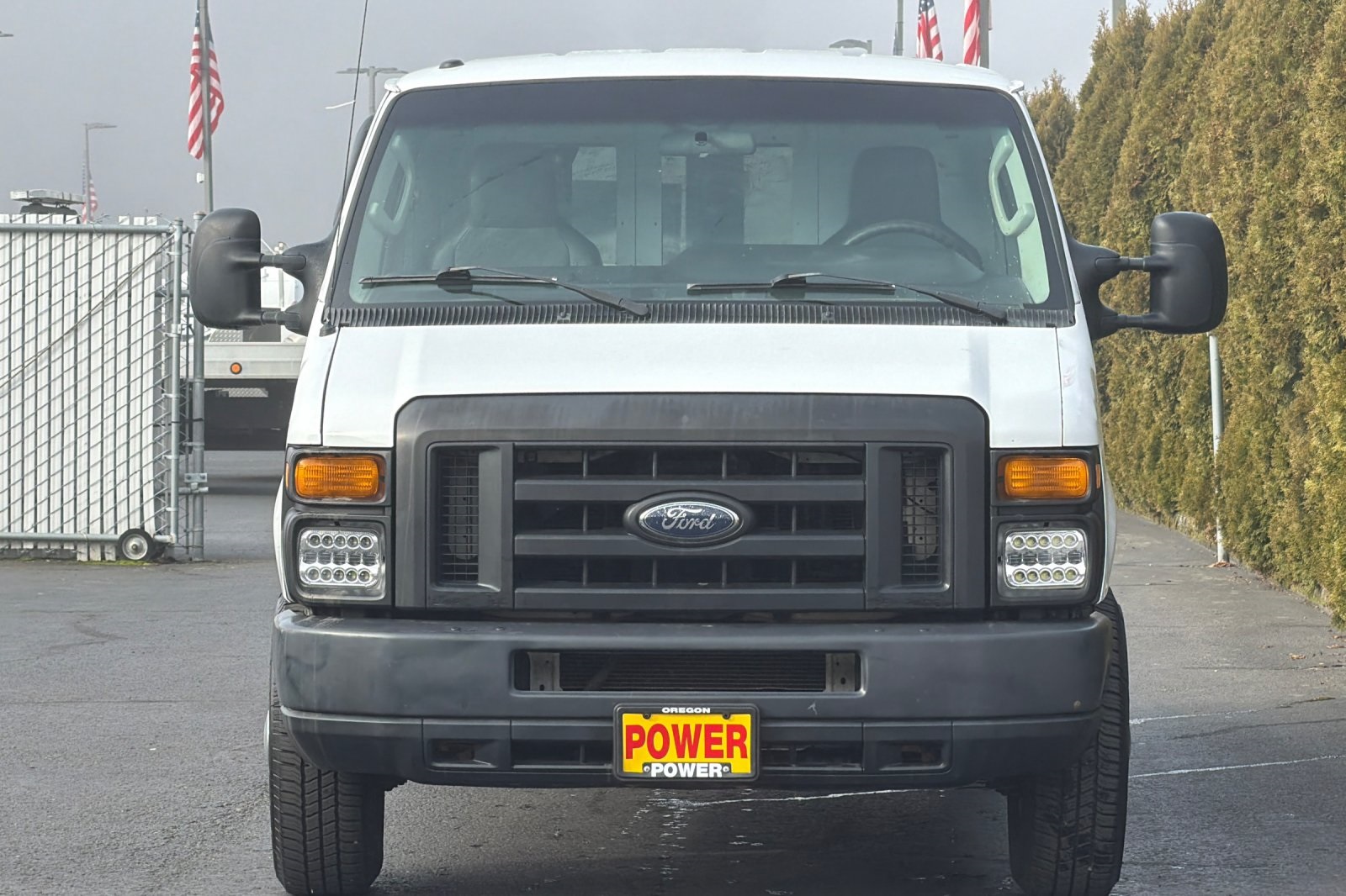 Used 2013 Ford E-350 - photo 10