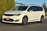 Used 2017 Chrysler Pacifica Limited Minivan for sale #D03000 - photo 8