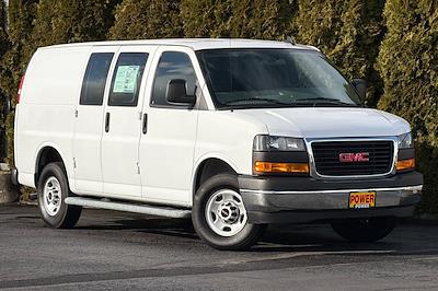 Used 2024 GMC Savana 2500 - photo 1