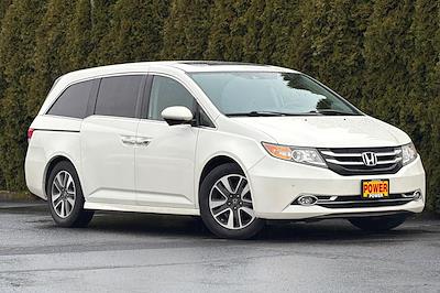 Used 2014 Honda Odyssey - photo 1