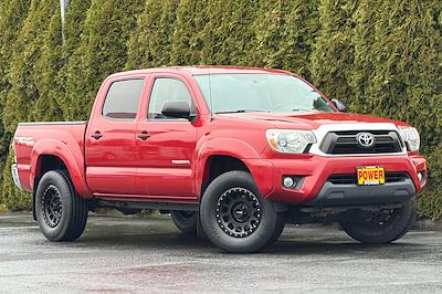 Used 2014 Toyota Tacoma - photo 1