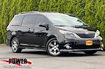 Used 2017 Toyota Sienna SE Minivan for sale #P32809A - photo 1