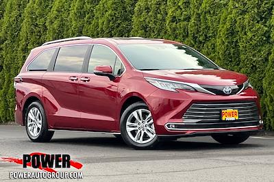 2025 Toyota Sienna AWD Minivan for sale #P32838A - photo 1