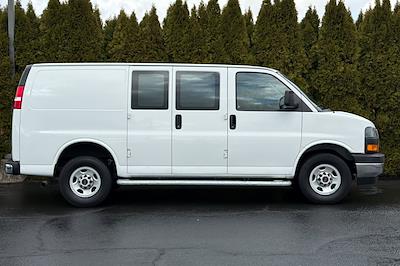 Used 2024 GMC Savana 2500 - photo 1
