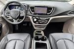 Used 2024 Chrysler Pacifica Select Minivan for sale #P33258 - photo 13
