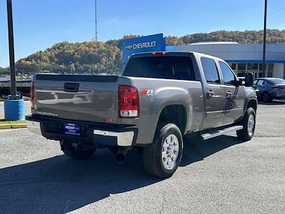 Used 2013 GMC Sierra 2500 SLT Crew Cab 4WD Pickup for sale #DF197378 - photo 2