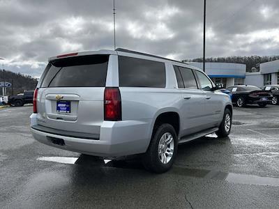 Used 2016 Chevrolet Suburban - photo 1