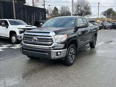 Used 2017 Toyota Tundra - photo 1
