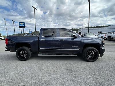 2018 Chevrolet Silverado 1500 Crew Cab 4WD Pickup for sale #JG318546 - photo 1