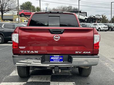 Used 2019 Nissan Titan SV Crew Cab for sale #KN514297 - photo 2