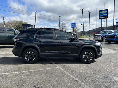 Used 2025 Chevrolet Equinox - photo 1