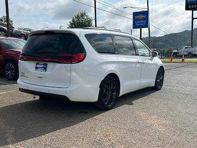 2021 Chrysler Pacifica FWD Minivan for sale #MR560316 - photo 2