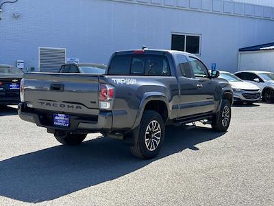 Used 2022 Toyota Tacoma - photo 1