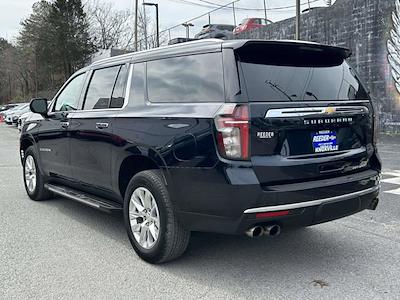 Used 2023 Chevrolet Suburban - photo 1