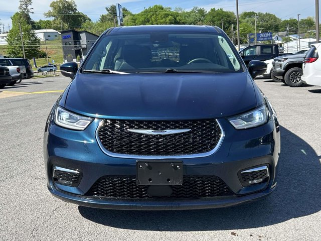 Used 2023 Chrysler Pacifica - photo 10