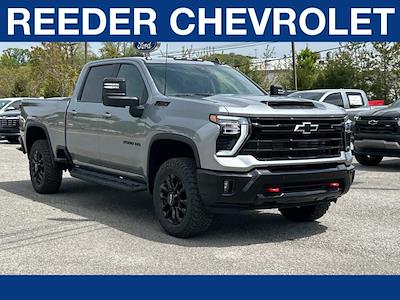 New 2025 Chevrolet Silverado 2500 LT Crew Cab 4WD Pickup for sale #S1186141 - photo 1