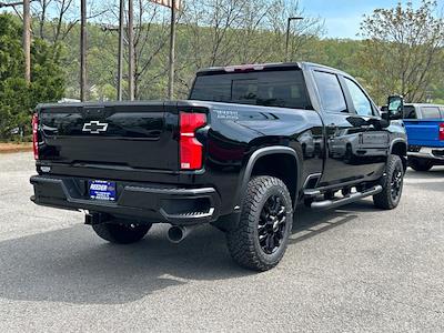 New 2025 Chevrolet Silverado 2500 LT Crew Cab 4WD Pickup for sale #S1188622 - photo 2