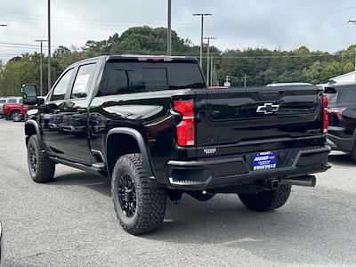 2025 Chevrolet Silverado 2500 Crew Cab 4WD Pickup for sale #S1233530 - photo 2
