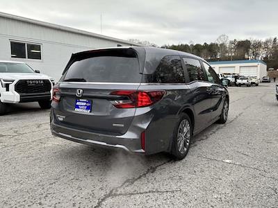 Used 2025 Honda Odyssey Touring Minivan for sale #SB063740 - photo 2