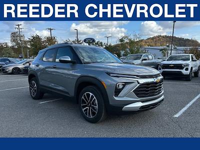 New 2025 Chevrolet Trailblazer LT FWD SUV for sale #SB069654 - photo 1
