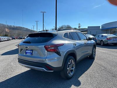 New 2025 Chevrolet Trax LT FWD SUV for sale #SC195504 - photo 2