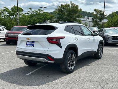 2025 Chevrolet Trax FWD SUV for sale #SC249343 - photo 2