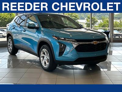 New 2025 Chevrolet Trax LS SUV for sale #SC300198 - photo 1