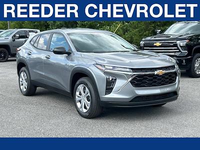 New 2025 Chevrolet Trax LS SUV for sale #SC308308 - photo 1
