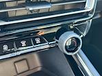 New 2025 Chevrolet Traverse FWD LT FWD SUV for sale #SJ186551 - photo 25