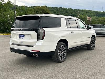 New 2025 Chevrolet Suburban High Country 4WD SUV for sale #SR261997 - photo 2
