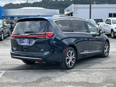 2025 Chrysler Pacifica AWD Minivan for sale #SR502361 - photo 2