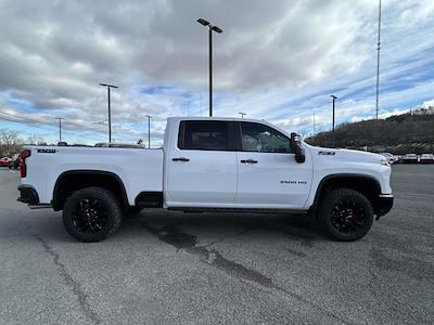 New 2026 Chevrolet Silverado 2500 LT Crew Cab for sale #TF199368 - photo 1