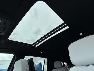 New 2026 Chevrolet Suburban - photo 1