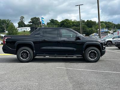 New 2026 Chevrolet Silverado EV Crew Cab 4WD Pickup for sale #TU403361 - photo 2