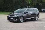 2017 Chrysler Pacifica FWD Minivan for sale #HR542851 - photo 24