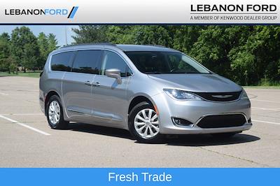 2017 Chrysler Pacifica FWD Minivan for sale #HR840134 - photo 1